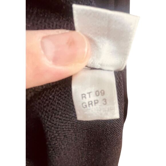 St. John Collection Textured Stretch Knit Sleeveless Dress - Picture 12 of 12